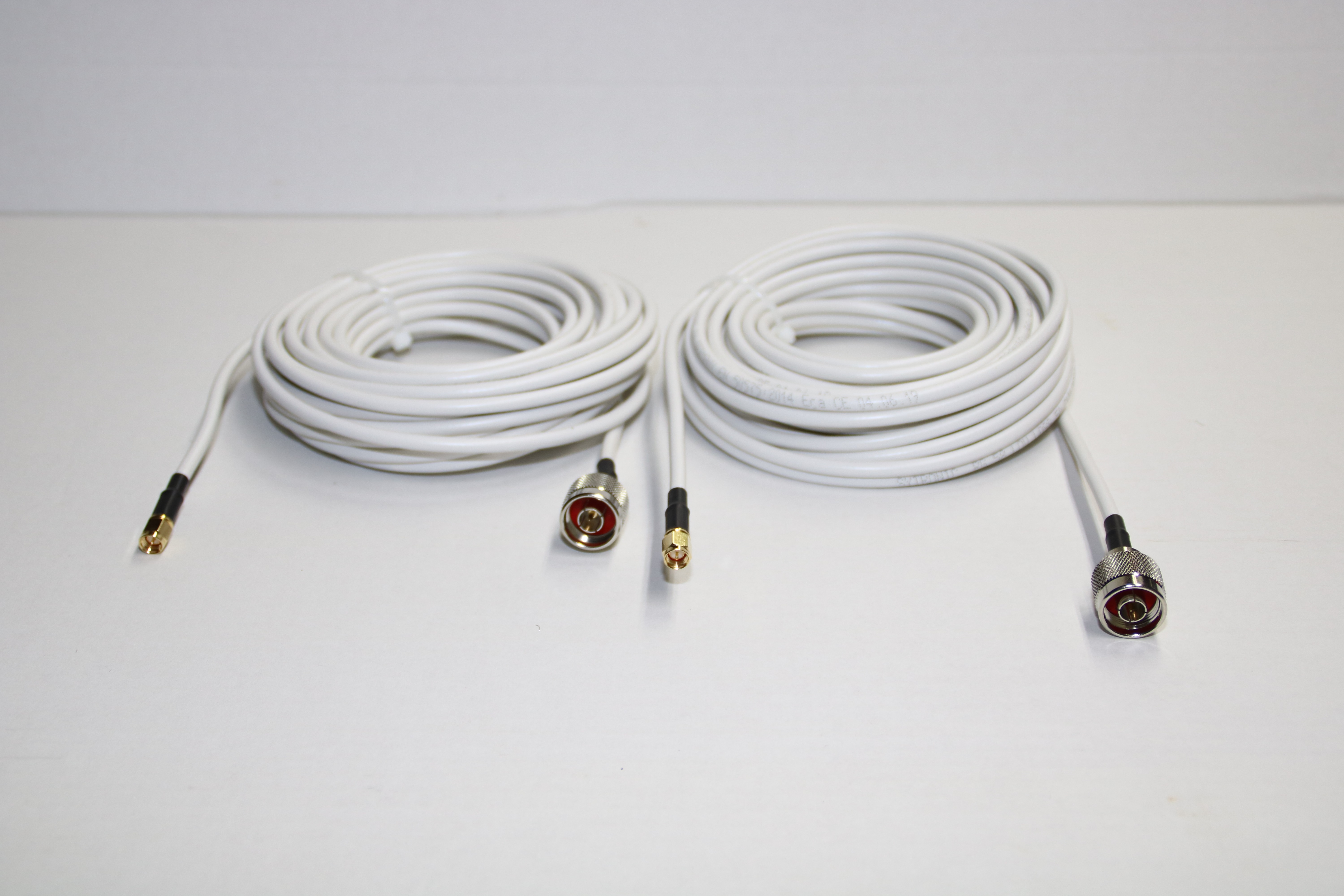 Wittenberg Antennen WB 16 Wand-/Mastantenne GSM, UMTS, LTE – Omnidirektional, IP67, 0,5 M Kabel – Für 2G/3G/4G